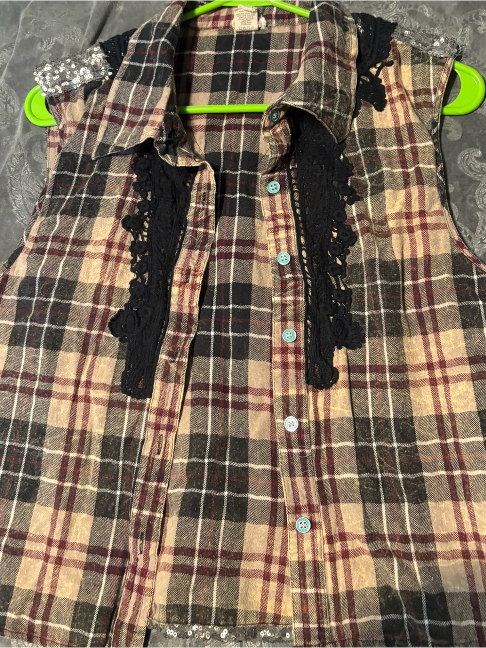 Gimmicks Size Large